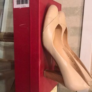 Ferragamo Fieno nappa calf pumps